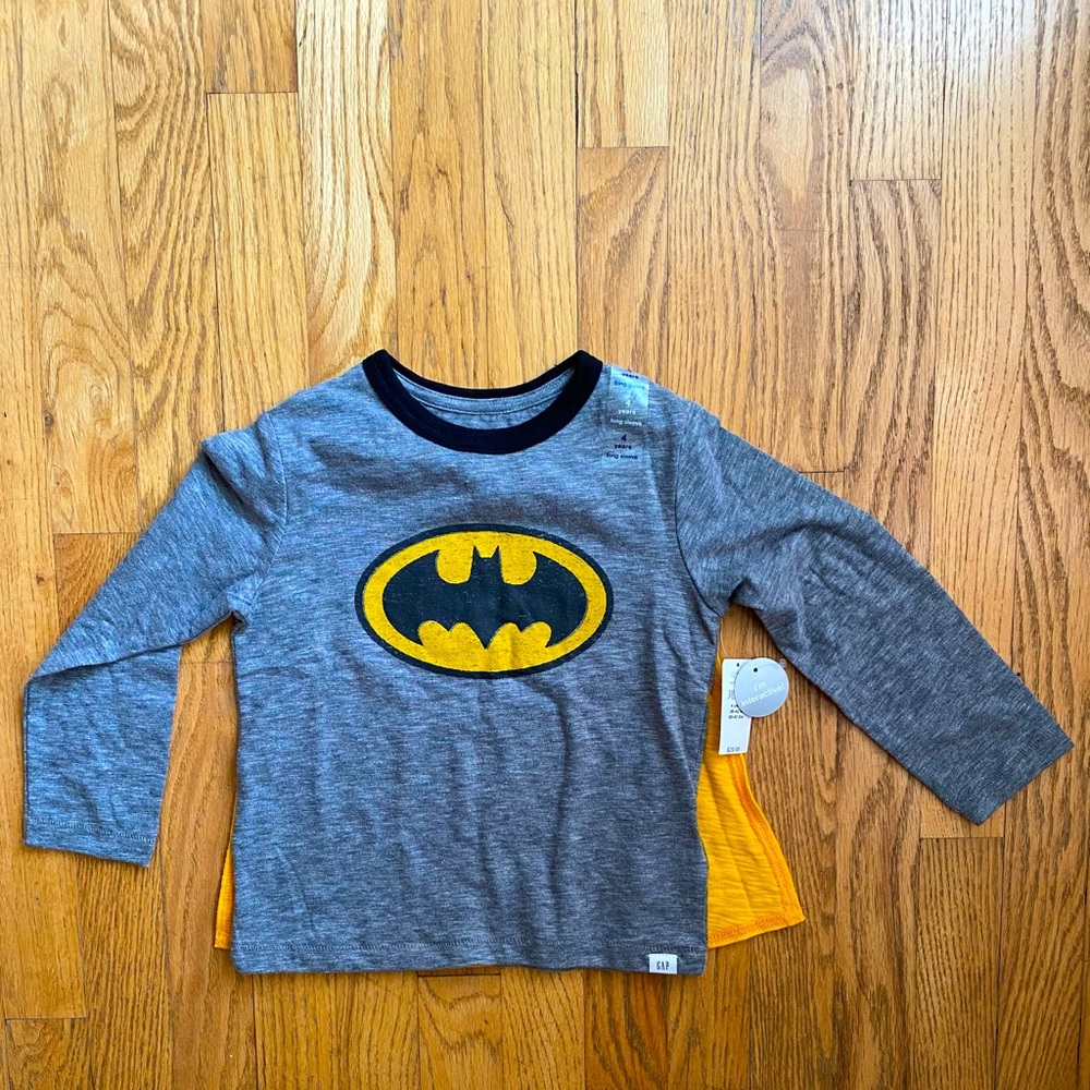 Batman GAP 4T Long Sleeve Boys Shirt with Cape NWT